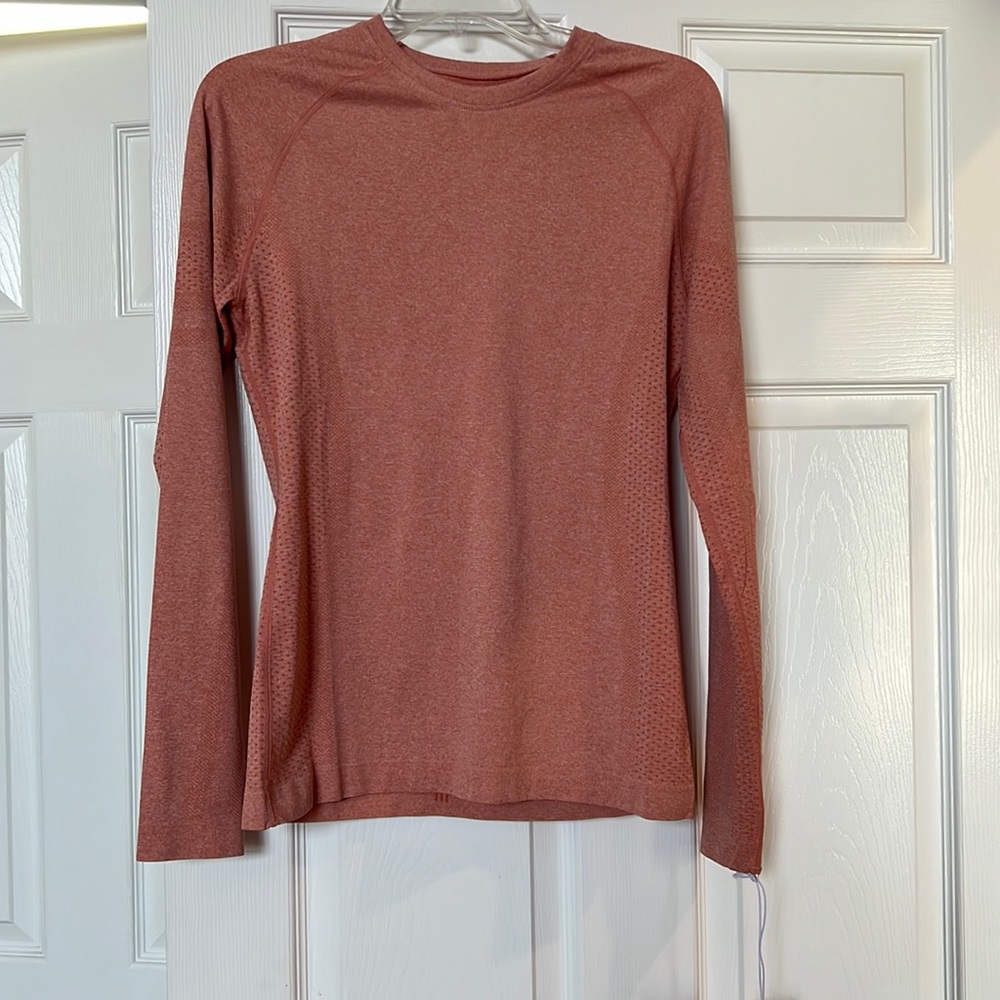 NWT FIGS Salta underscrub long sleeve shirt. Terracotta, size medium
